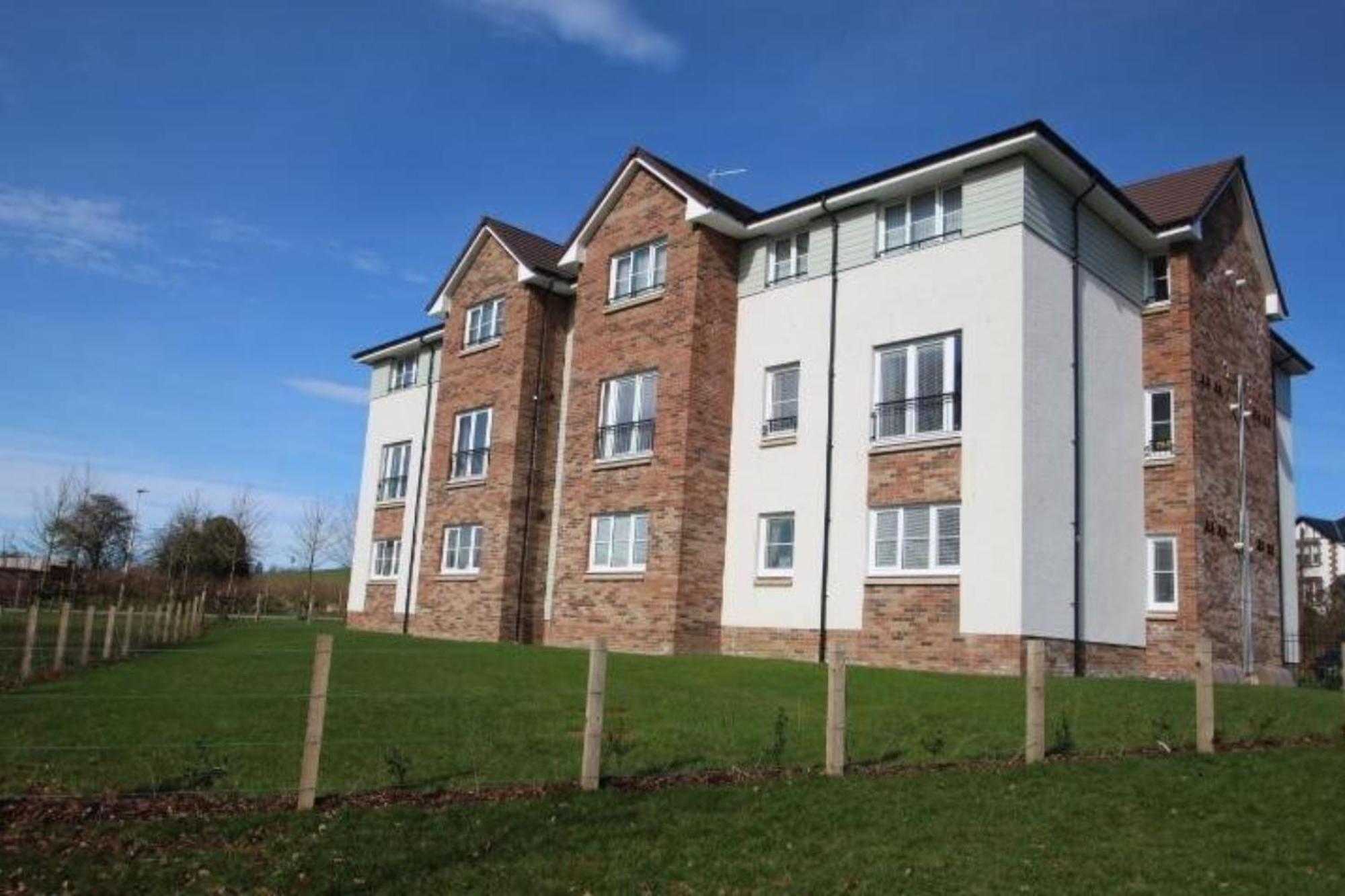2 Bedroom Luxury Flat In Quiet Village Of Bishopton Bishopton  Kültér fotó